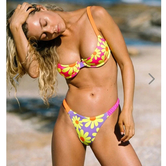 NWT OneOne Swimwear SET Bikini Daisy Flowers Floral Grace Carly NEW Yellow NEW - Picture 7 of 17
